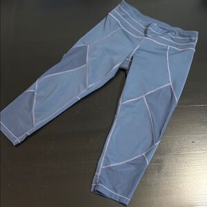 Athleta Blue Geometric Panel Mesh Leggings Small‎ Capri Yoga Workout Pants